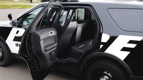 'Guessing It's a Ford Explorer:' Woman Says People Always Think She's a Cop. Why Does She 'Love' It?