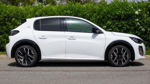 El famoso motor PureTech pasa a llamarse Turbo 100 y es más eficiente