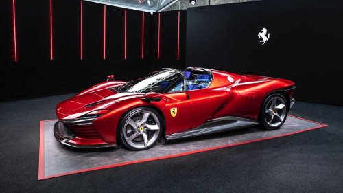 Ferrari, Ferrari dévoile le nouveau plan industriel avec les nouveaux modèles