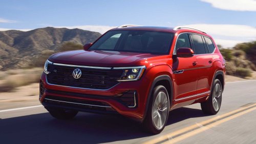 Volkswagen, 'A Known Issue:' Arizona Woman Buys 2025 Volkswagen Atlas. Then Her Screen Starts Doing This Weird Thing