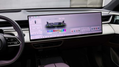 Mazda CX-6e, el interior del nuevo SUV japonés