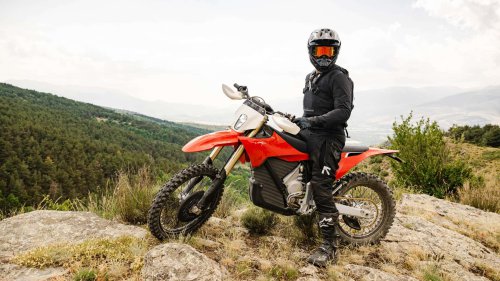 La moto électrique va là où l'essence ne peut pas (et établit un record du monde)