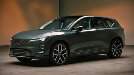 El Volvo EX60 estrena un elemento de seguridad pasiva inédito