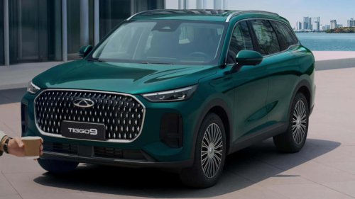 No esperes más y conoce el EBRO que quitará ventas a Audi o BMW