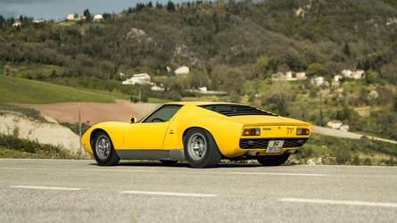 Lamborghini, Lamborghini podría rendir homenaje al Miura con un Revuelto especial