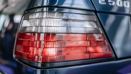 Mercedes E 500 Limited: Letztes Exemplar parkt im Werksmuseum