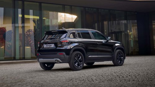 La Jeep Avenger est entièrement vêtue de noir