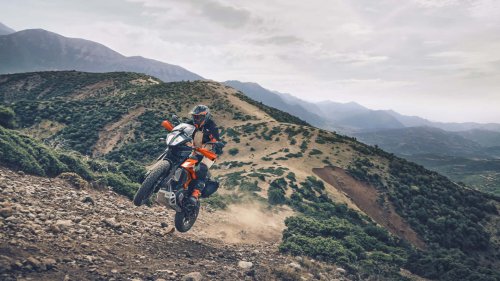 KTM | Llamada a revisión para las KTM 390 Adventure, Husqvarna Vitpilen y Svartpilen