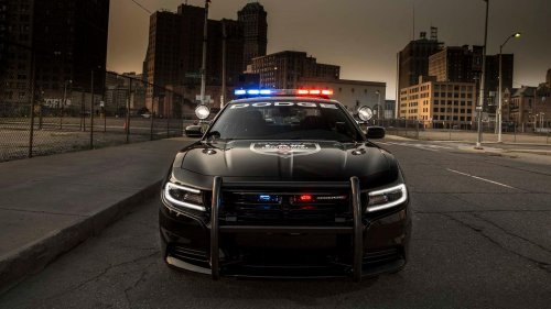 'Guessing It's a Ford Explorer:' Woman Says People Always Think She's a Cop. Why Does She 'Love' It?