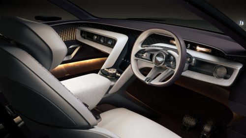 Bentley, Mobil Listrik Baru Bentley Terlihat Berbeda dan Garang