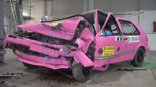 Volkswagen, Volkswagen Golf, Volkswagen Golf Tua Memenuhi Uji Tabrak Modern