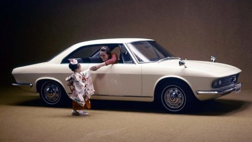 Mazda, Este fue el primer Mazda con tracción delantera de la historia