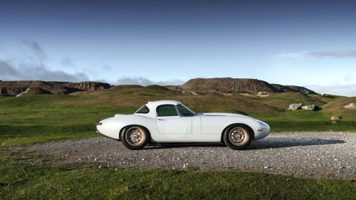 This Lovely Jaguar E-Type Restomod Is Lighter Than a Miata