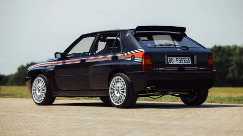 La Lancia Delta HF Integrale d'un célèbre chanteur italien est à vendre
