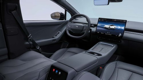 XPeng, XPeng P7, Xpeng P7+ 2026: interior y maletero de la berlina china