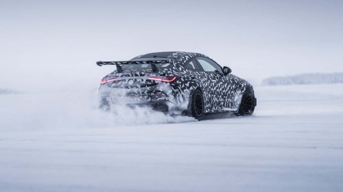 Mercedes, Voici la nouvelle Mercedes avec moteur V8