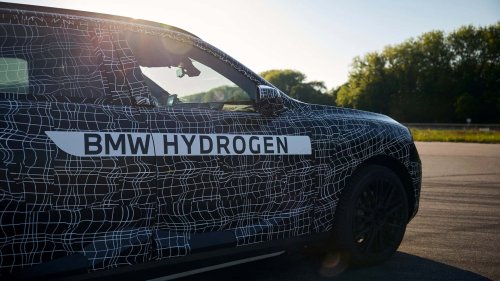 BMW, BMW dévoile le X5 à hydrogène, avec un plein en 4 minutes