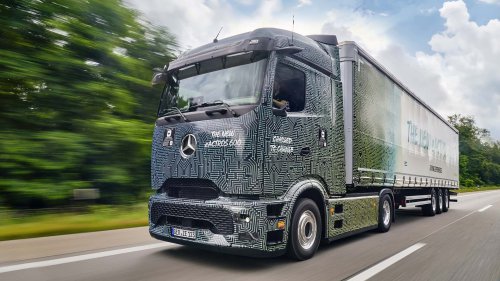 Mercedes-Benz Trucks élargit sa gamme eActros