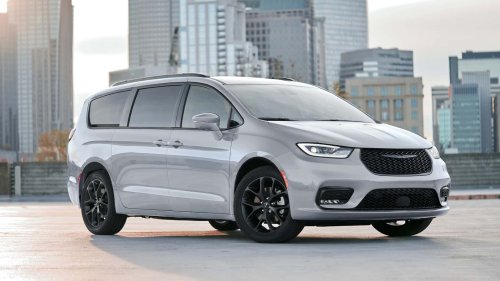 Chrysler Pacifica Recalled For Faulty Curtain Airbags