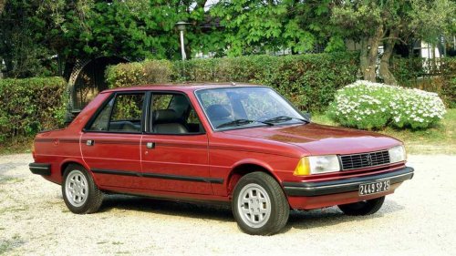 Peugeot, Peugeot 305 (1977-1988) : une française discrète qui a marqué son époque