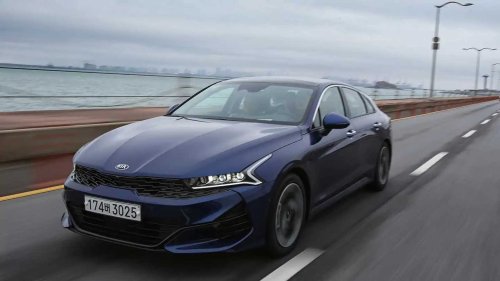 Kia, Kia Optima, 'Ain’t No Way With a USB Port:' Woman’s Kia Optima Goes Missing From Driveway. She Can’t Believe Where She Finds It