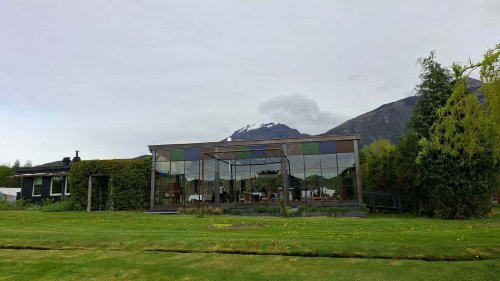 "La construcción de esta escuela cambió al pueblo para siempre"
