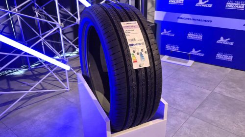 Michelin présente deux nouveaux pneus ultra-performants