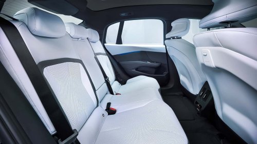 BMW, L'intérieur de la nouvelle BMW Série 3
