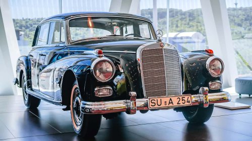 Mercedes 300 (W 186): Dieser Adenauer ist rot