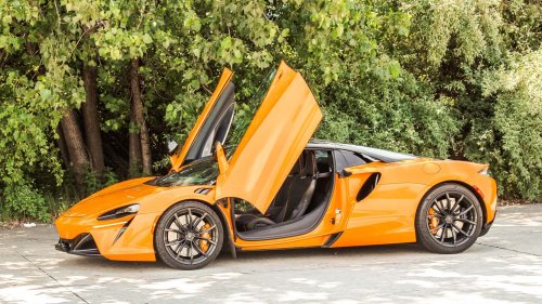 Review McLaren Artura yang Masih Tetap Hebat