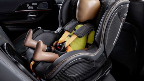 Mercedes, The Mercedes S-Class Is Getting Heated Seatbelts. Here's Why It Matters