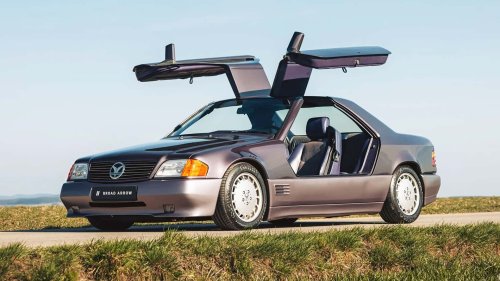 Quand la Mercedes Coupé des années 80 avait des portes papillon