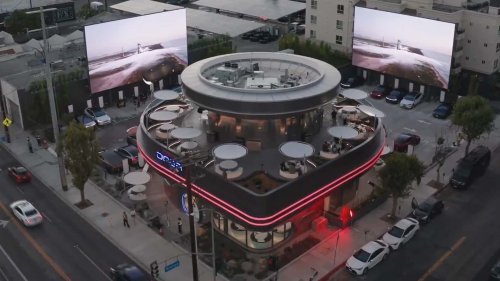 Video Mengunjungi Restoran Tesla di Amerika Serikat