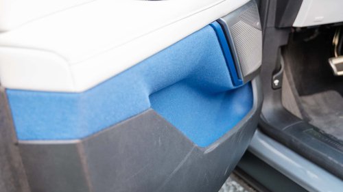 Cadillac, Tesla, Cadillac Optiq 2026: Peningkatan Performa dan Colokan Tesla