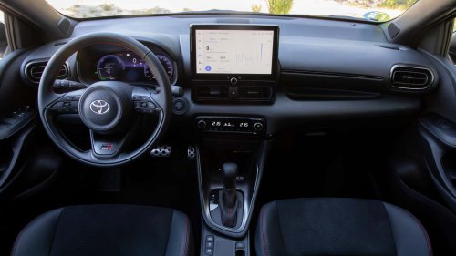 Nuevo Toyota Yaris 2025: ¿sólo Hybrid? Nos dijo adiós… y tenía un precio bajo