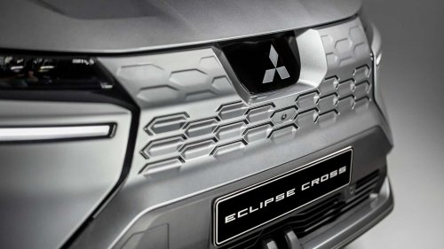 The New Mitsubishi Eclipse Cross Tries to Hide Its Renault Roots