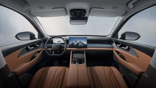 No esperes más y conoce el EBRO que quitará ventas a Audi o BMW