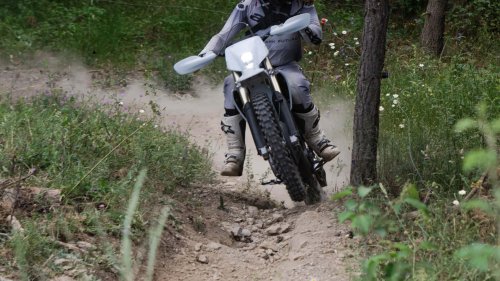 La moto électrique va là où l'essence ne peut pas (et établit un record du monde)