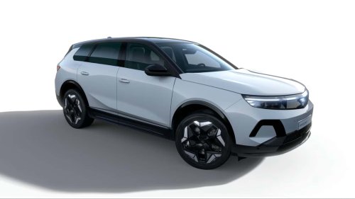 Nuevo Opel Grandland 2025/2026: ¿misterio GSE? ¡Precio 4x4, -65 l, etiqueta 0!