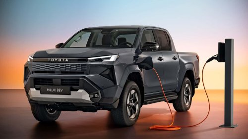 Toyota, Toyota Hilux, The New Toyota Hilux Goes Electric—But It Keeps Diesel and Gas Engines