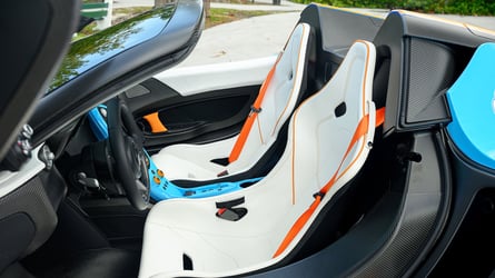 McLaren, 916 CV a cielo descubierto: uno de los cinco McLaren P1 Spider se subasta