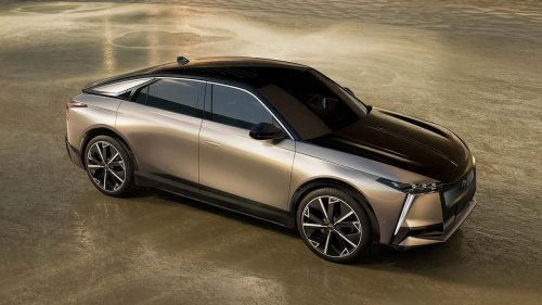Los coches se vuelven más planos: el nuevo minimalismo 3D