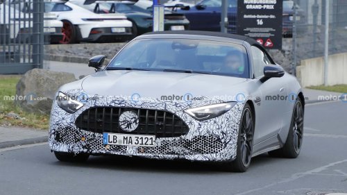 Mercedes-AMG SL Facelift (2026) als Erlkönig erwischt