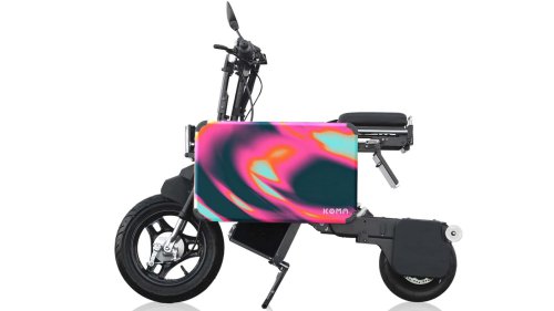 Esta moto eléctrica plegable se convierte en una maleta