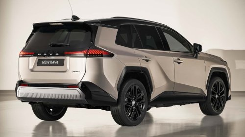 Suzuki, Suzuki transforme aussi le nouveau RAV4 en Across