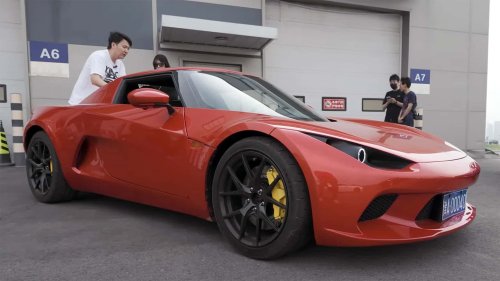 El roadster chino SC01, con 435 CV, llegará a Europa