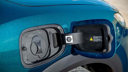 BYD pone en liza el Atto 2 DM-i, el híbrido enchufable para la ciudad