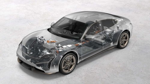 Porsche révèle les secrets des batteries qui permettent à la Taycan d'aller plus loin et de se recharger plus rapidement