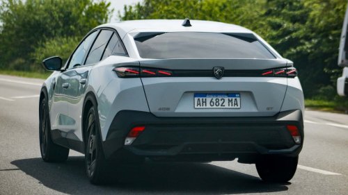 Apuntes del lanzamiento del Peugeot 408