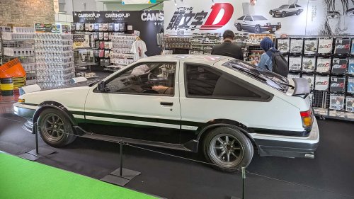 Toyota Sprinter Trueno AE86 (1983-87) : Devenu célèbre grâce à Initial D